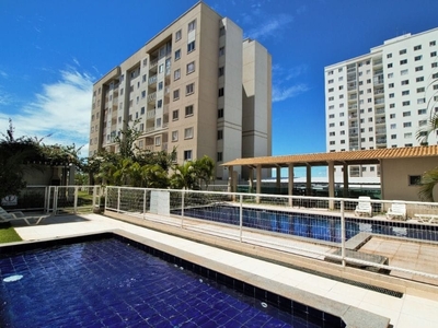 Apartamento em Parque Santa Cecília, Aparecida de Goiânia/GO de 65m² 3 quartos à venda por R$ 248.000,00