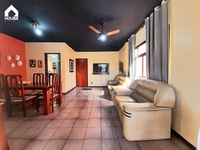Apartamento em Praia do Morro, Guarapari/ES de 120m² 3 quartos à venda por R$ 279.000,00