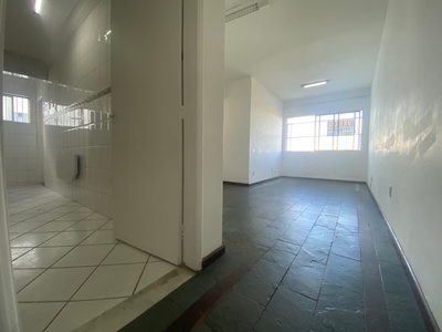 Apartamento em Saboeiro, Salvador/BA de 70m² 3 quartos à venda por R$ 279.000,00