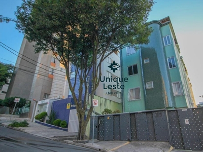 Apartamento em Sagrada Família, Belo Horizonte/MG de 10m² 3 quartos à venda por R$ 389.000,00