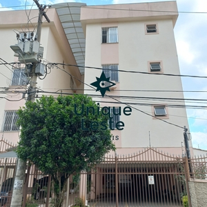Apartamento em Sagrada Família, Belo Horizonte/MG de 95m² 3 quartos à venda por R$ 384.000,00