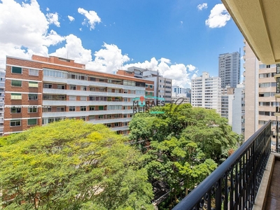 Apartamento em Santa Cecília, São Paulo/SP de 203m² 3 quartos à venda por R$ 2.889.000,00