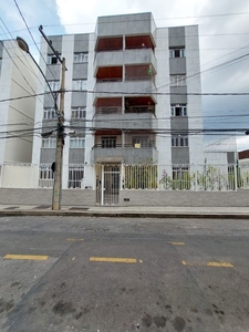 Apartamento em São Mateus, Juiz de Fora/MG de 100m² 3 quartos à venda por R$ 319.000,00