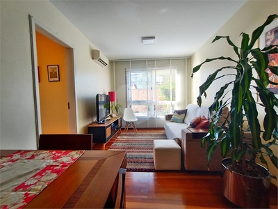 Apartamento em Teresópolis, Porto Alegre/RS de 79m² 3 quartos à venda por R$ 329.000,00