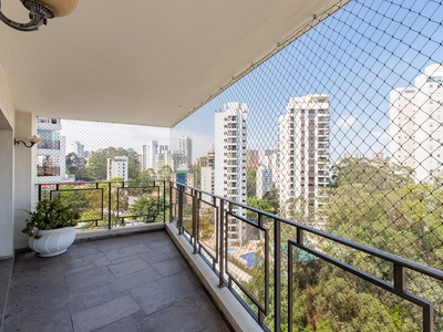 Apartamento em Vila Andrade, São Paulo/SP de 187m² 4 quartos à venda por R$ 989.000,00