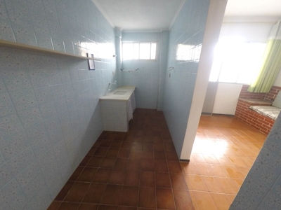 Apartamento em Vila Guilhermina, Praia Grande/SP de 45m² 1 quartos à venda por R$ 179.000,00