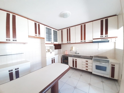 Apartamento em Vila Guilhermina, Praia Grande/SP de 90m² 2 quartos à venda por R$ 299.000,00