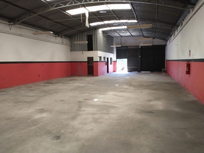 Barracão em Vila Industrial, Bauru/SP de 400m² à venda por R$ 549.000,00