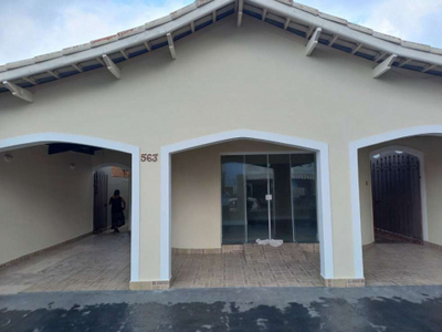 Casa com 3 dormitórios, 178 m² - venda por R$ 650.000,00 ou aluguel por R$ 4.500,00/mês - Centro - Caraguatatuba/SP