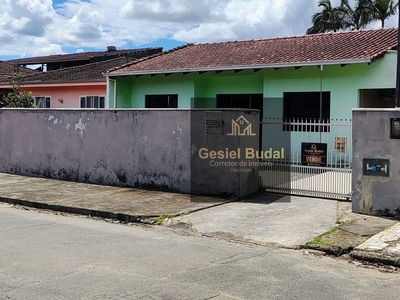 Casa em Adhemar Garcia, Joinville/SC de 160m² 3 quartos à venda por R$ 248.900,00