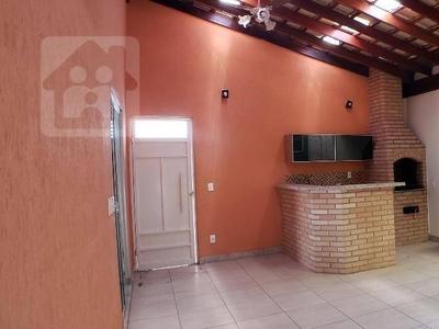 Casa em Aeroporto, Araçatuba/SP de 103m² 3 quartos à venda por R$ 349.000,00 ou para locação R$ 1.800,00/mes