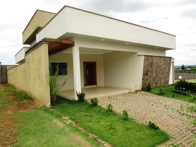 Casa em Água Branca, Piracicaba/SP de 157m² 3 quartos à venda por R$ 899.000,00