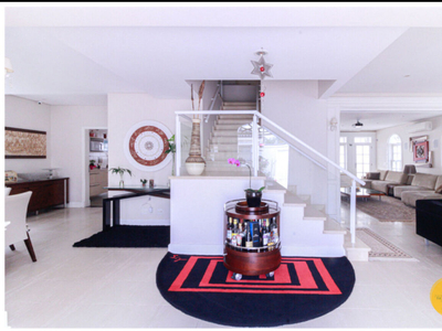Casa em Alto de Pinheiros, São Paulo/SP de 338m² 4 quartos à venda por R$ 6.149.000,00