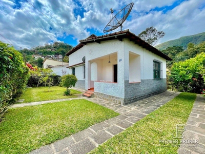Casa em Alto, Teresópolis/RJ de 130m² 3 quartos à venda por R$ 549.000,00
