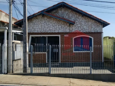 Casa em Alvinópolis, Atibaia/SP de 400m² 3 quartos à venda por R$ 799.000,00