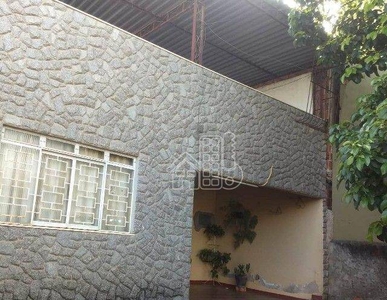 Casa em Antonina, São Gonçalo/RJ de 395m² 3 quartos à venda por R$ 333.000,00