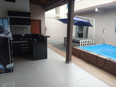 Casa em Araçás, Vila Velha/ES de 180m² 3 quartos à venda por R$ 749.000,00