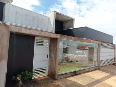 Casa em Araguaia Park, Água Boa/MT de 165m² 3 quartos à venda por R$ 499.000,00