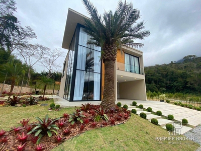 Casa em Araras, Petrópolis/RJ de 308m² 4 quartos à venda por R$ 2.772.800,00