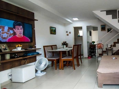 Casa em Araras, Teresópolis/RJ de 78m² 2 quartos à venda por R$ 319.000,00