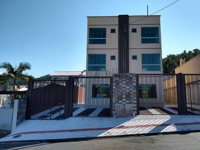 Casa em Ariribá, Balneário Camboriú/SC de 130m² 3 quartos à venda por R$ 957.000,00