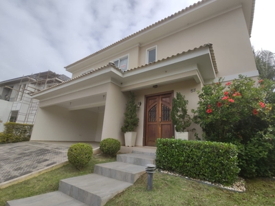 Casa em Ariribá, Balneário Camboriú/SC de 232m² 4 quartos à venda por R$ 2.949.000,00