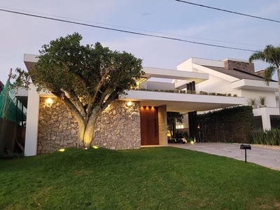 Casa em Atlântida, Xangri-Lá/RS de 450m² 5 quartos à venda por R$ 6.499.000,00