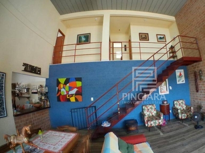 Casa em Badu, Niterói/RJ de 500m² 4 quartos à venda por R$ 759.000,00