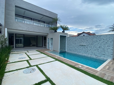 Casa em Barra da Tijuca, Rio de Janeiro/RJ de 10m² 4 quartos à venda por R$ 3.589.000,00