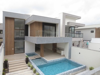 Casa em Barra da Tijuca, Rio de Janeiro/RJ de 450m² 5 quartos à venda por R$ 2.589.000,00