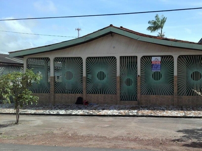 Casa em Beirol, Macapá/AP de 195m² 3 quartos à venda por R$ 749.000,00