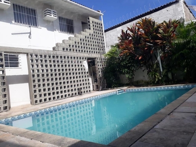 Casa em Boa Viagem, Recife/PE de 132m² 6 quartos à venda por R$ 1.049.000,00