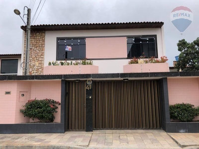 Casa em Boa Vista, Caruaru/PE de 300m² 3 quartos à venda por R$ 559.000,00