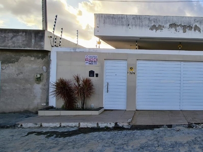 Casa em Boa Vista, Caruaru/PE de 85m² 3 quartos à venda por R$ 274.000,00