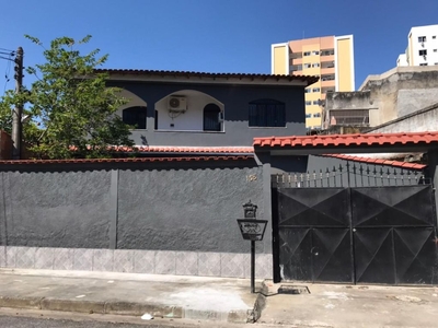 Casa em Boaçu, São Gonçalo/RJ de 98m² 3 quartos à venda por R$ 399.000,00