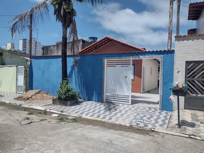 Casa em Vila Caiçara, Praia Grande/SP de 150m² 2 quartos à venda por R$ 589.000,00