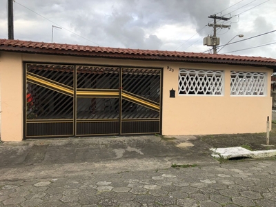 Casa em Boqueirão, Praia Grande/SP de 84m² 2 quartos à venda por R$ 384.000,00