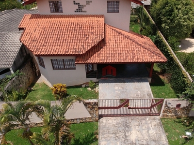 Casa em Bosque dos Eucalíptos, Atibaia/SP de 260m² 4 quartos à venda por R$ 1.059.000,00