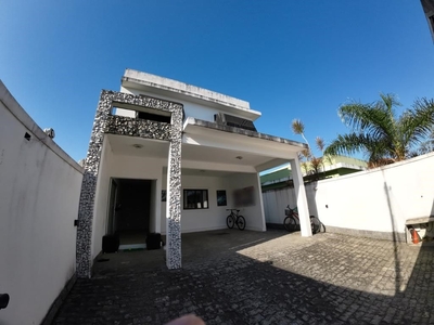 Casa em Camboinhas, Niterói/RJ de 230m² 4 quartos à venda por R$ 1.599.000,00