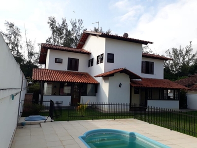Casa em Camboinhas, Niterói/RJ de 300m² 4 quartos à venda por R$ 2.199.000,00