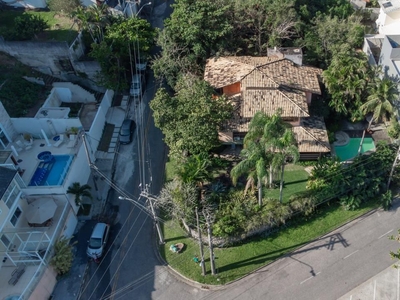 Casa em Camboinhas, Niterói/RJ de 350m² 5 quartos à venda por R$ 4.499.000,00
