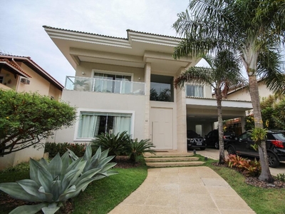 Casa em Camboinhas, Niterói/RJ de 400m² 5 quartos à venda por R$ 5.499.000,00