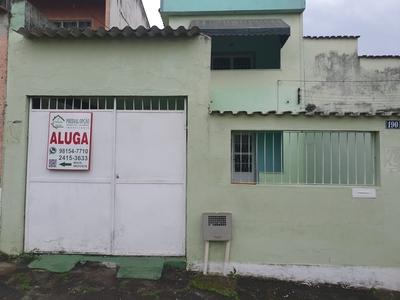 Casa em Campo Grande, Rio de Janeiro/RJ de 90m² 3 quartos para locação R$ 1.700,00/mes