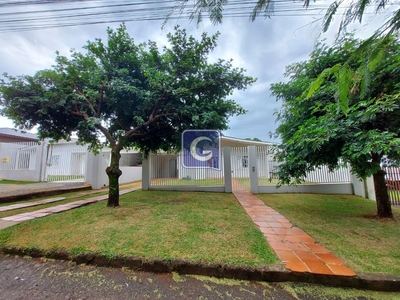 Casa em Canadá, Cascavel/PR de 191m² 3 quartos à venda por R$ 749.000,00