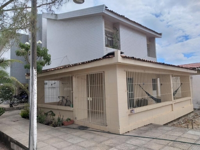 Casa em Candeias, Jaboatão dos Guararapes/PE de 219m² 3 quartos à venda por R$ 699.000,00