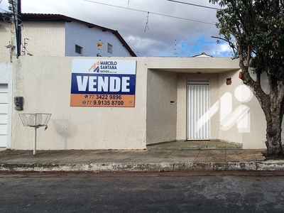 Casa em Candeias, Vitória da Conquista/BA de 150m² 3 quartos à venda por R$ 449.000,00