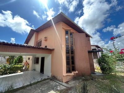 Casa em Capim Macio, Natal/RN de 200m² 4 quartos à venda por R$ 449.000,00