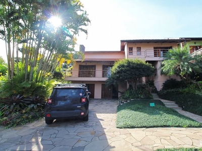 Casa em Cavalhada, Porto Alegre/RS de 420m² 5 quartos à venda por R$ 3.289.000,00