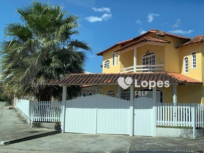 Casa em Caxito, Maricá/RJ de 291m² 4 quartos à venda por R$ 549.000,00