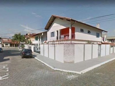Casa em Centro, Balneário Camboriú/SC de 226m² 5 quartos à venda por R$ 1.699.000,00